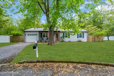 504 Ashwood Place, Lanoka Harbor, NJ 08734 - Photo 4
