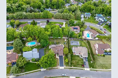 73 Windsor Drive, Eatontown, NJ 07724 - Photo 6