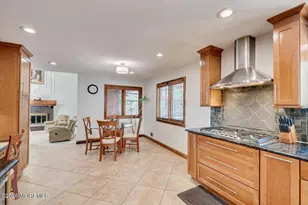 73 Windsor Dr, Eatontown, NJ 07724 - Photo 20