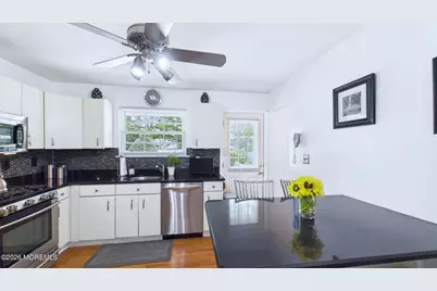 30 Livingston Drive, Howell Township, NJ 07731 - Photo 12