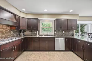 29 Tharp Ln, Marlboro Township, NJ 07746 - Photo 12