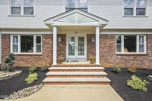 29 Tharp Ln, Marlboro Township, NJ 07746 - Photo 4