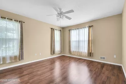 419 Spring Meadow Drive, Lakewood, NJ 08701 - Photo 18
