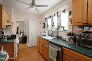 72 Terrace St, Bergenfield, NJ 07621 - Photo 8