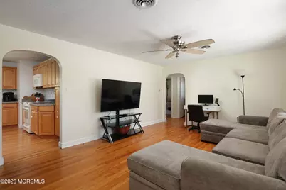 530 E Woodland Avenue, Toms River Township, NJ 08753 - Photo 6
