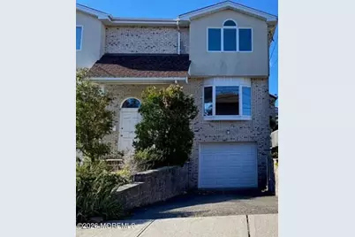 2477 7th Street, Fort Lee, NJ 07024 - Photo 1