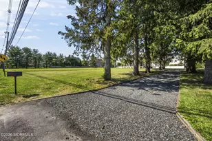 194 Fort Plains Rd, Howell Township, NJ 07731 - Photo 10