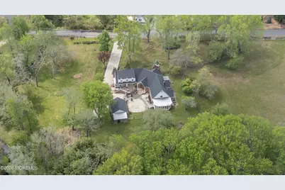 187 Hockhockson Road, Colts Neck Township, NJ 07722 - Photo 54