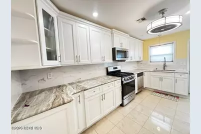 17 Merrilee Lane, Toms River Township, NJ 08757 - Photo 2