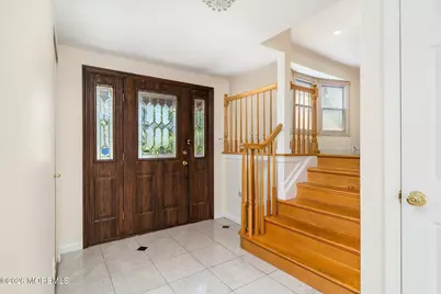 88 Stratford Drive, Manalapan Township, NJ 07726 - Photo 4