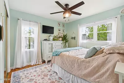 715 Carol Avenue, Oakhurst, NJ 07755 - Photo 32