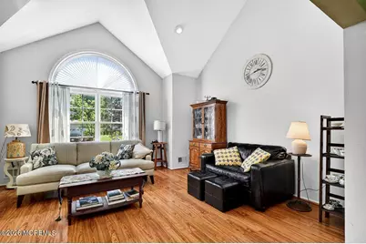 28 Glynn Court, Sayreville, NJ 08859 - Photo 10