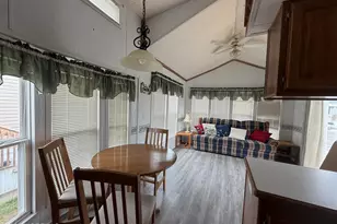 15 Avenue B, Hazlet Township, NJ 07734 - Photo 12