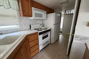 15 Avenue B, Hazlet Township, NJ 07734 - Photo 6