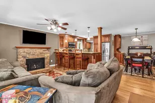 439 Monmouth Ave, Pine Beach, NJ 08741 - Photo 2