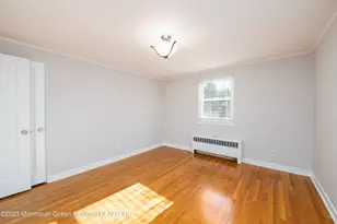 19 Manor Dr, Red Bank, NJ 07701 - Photo 8