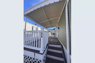 17 Avenue A, Hazlet Township, NJ 07730 - Photo 2