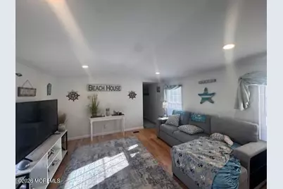 17 Avenue A, Hazlet Township, NJ 07730 - Photo 8