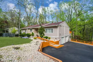30 Mt Dr, Holmdel, NJ 07733 - Photo 6