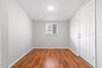 42 Center Avenue #Unit 3, Keansburg, NJ 07734 - Photo 4