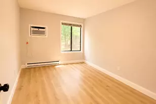 105 Amberly Dr, Manalapan Township, NJ 07726 - Photo 10