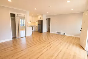 105 Amberly Dr, Manalapan Township, NJ 07726 - Photo 4