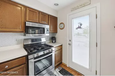 212 Timberlake Drive, Manahawkin, NJ 08050 - Photo 10