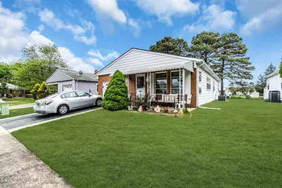 4 Brisbane Court, Toms River Township, NJ 08757 - Photo 4