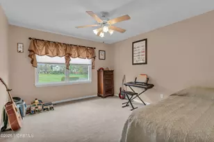 641 Kirwan Ct, Freehold, NJ 07728 - Photo 38
