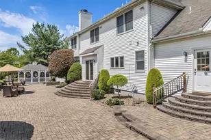 641 Kirwan Ct, Freehold, NJ 07728 - Photo 6