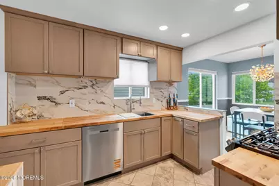 81 Ortley Court, Matawan, NJ 07747 - Photo 16