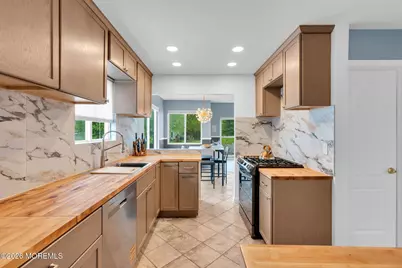 81 Ortley Court, Matawan, NJ 07747 - Photo 14