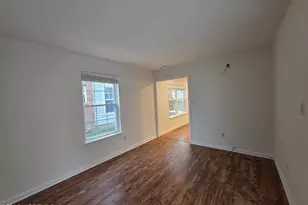 129 Tulip Ln, Freehold, NJ 07728 - Photo 16