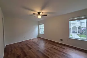129 Tulip Ln, Freehold, NJ 07728 - Photo 14