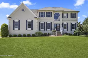 20 Courtney Ct, Freehold, NJ 07728 - Photo 1