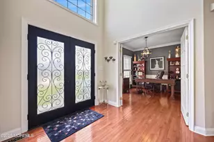 20 Courtney Ct, Freehold, NJ 07728 - Photo 10