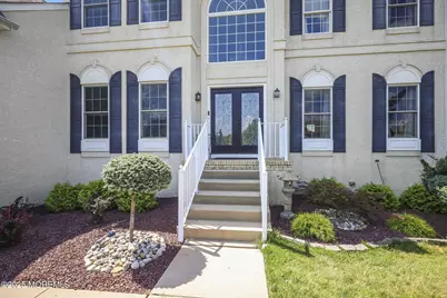 20 Courtney Court, Freehold, NJ 07728 - Photo 4