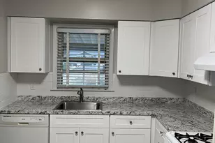 27 Norfolk Dr, Toms River Township, NJ 08757 - Photo 12