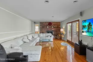 15 Eastwood Blvd, Manalapan Township, NJ 07726 - Photo 30