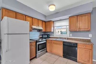 306 Route 37 E, Seaside Heights, NJ 08751 - Photo 8