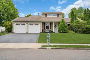7 Sweetbriar Trail, Howell Township, NJ 07731 - Photo 1