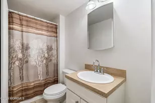 260 Greenwood Dr, Cliffwood, NJ 07735 - Photo 16