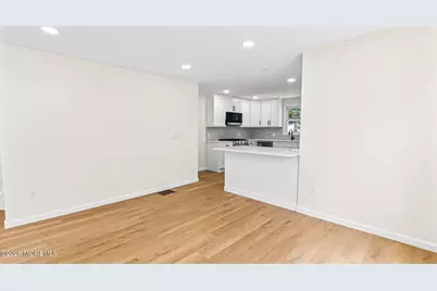 17 Henry Street, Freehold, NJ 07728 - Photo 14