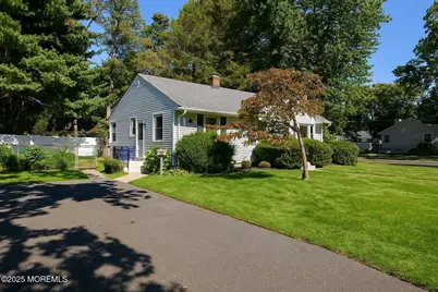 361 Meadowbrook Avenue, Eatontown, NJ 07724 - Photo 2