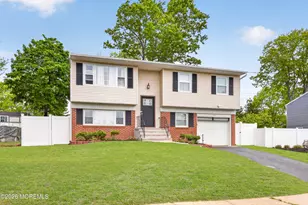618 Illinois Ave, Brick, NJ 08724 - Photo 2