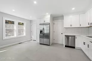 22 Washington St, Long Branch, NJ 07740 - Photo 10