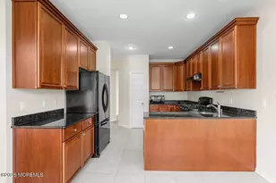 12 Patton Ct, Manalapan Township, NJ 07726 - Photo 8