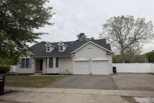 12 N Olympia Dr, Waretown, NJ 08758 - Photo 1