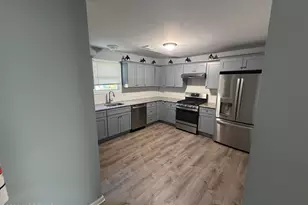 816 King Georges Rd, Fords, NJ 08863 - Photo 8