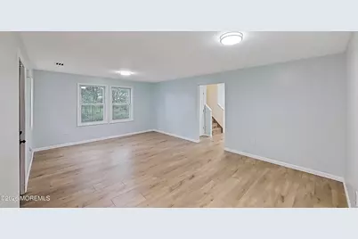 7 Wyckoff Mills Road, Freehold, NJ 07728 - Photo 2